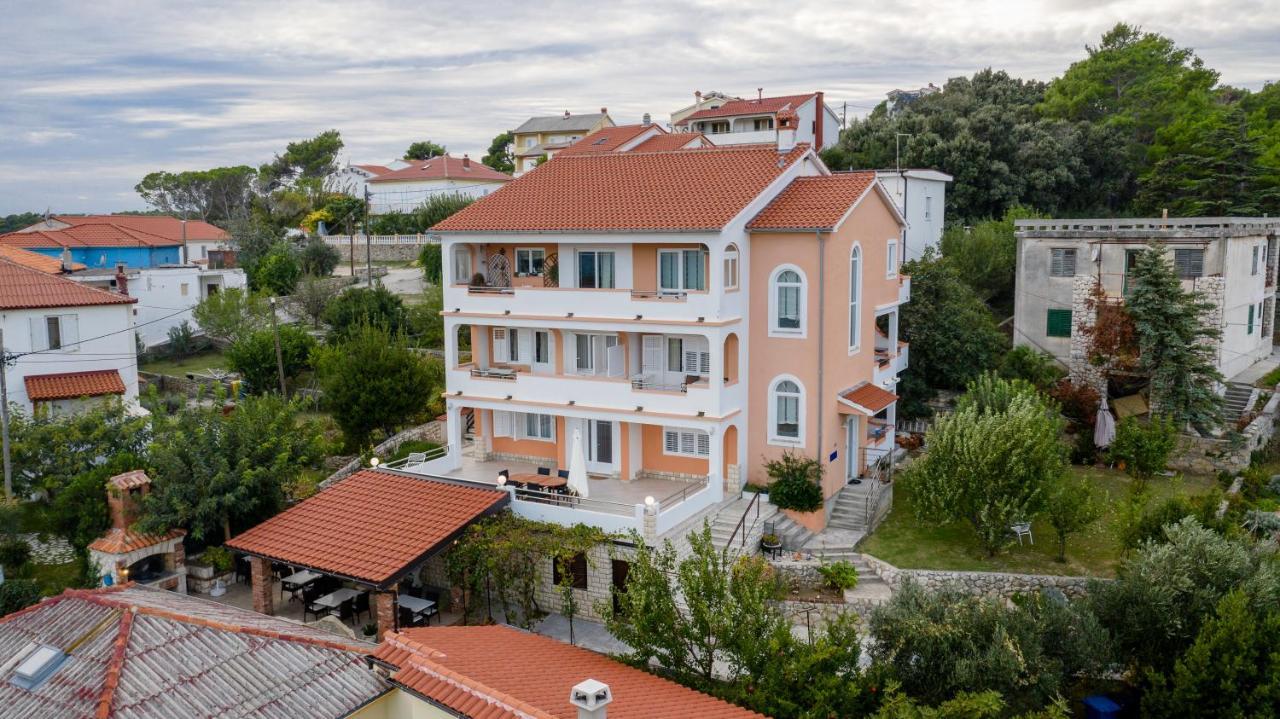 Apartments And Rooms Bolero Rab Town Luaran gambar
