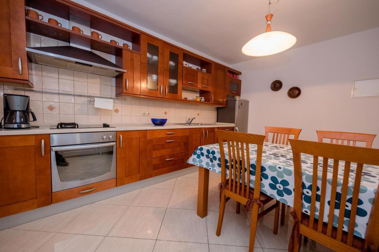 Apartments And Rooms Bolero Rab Town Luaran gambar