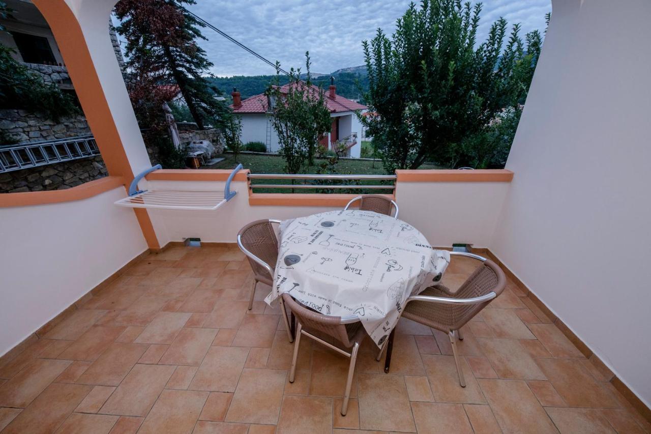 Apartments And Rooms Bolero Rab Town Luaran gambar