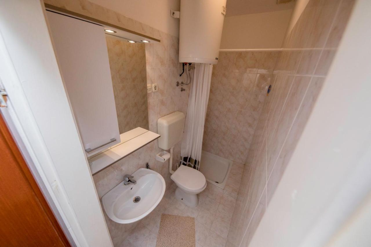 Apartments And Rooms Bolero Rab Town Luaran gambar