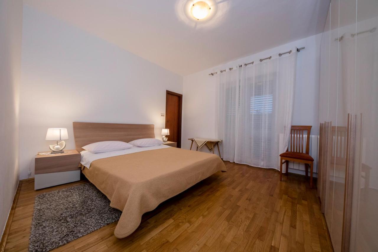 Apartments And Rooms Bolero Rab Town Luaran gambar