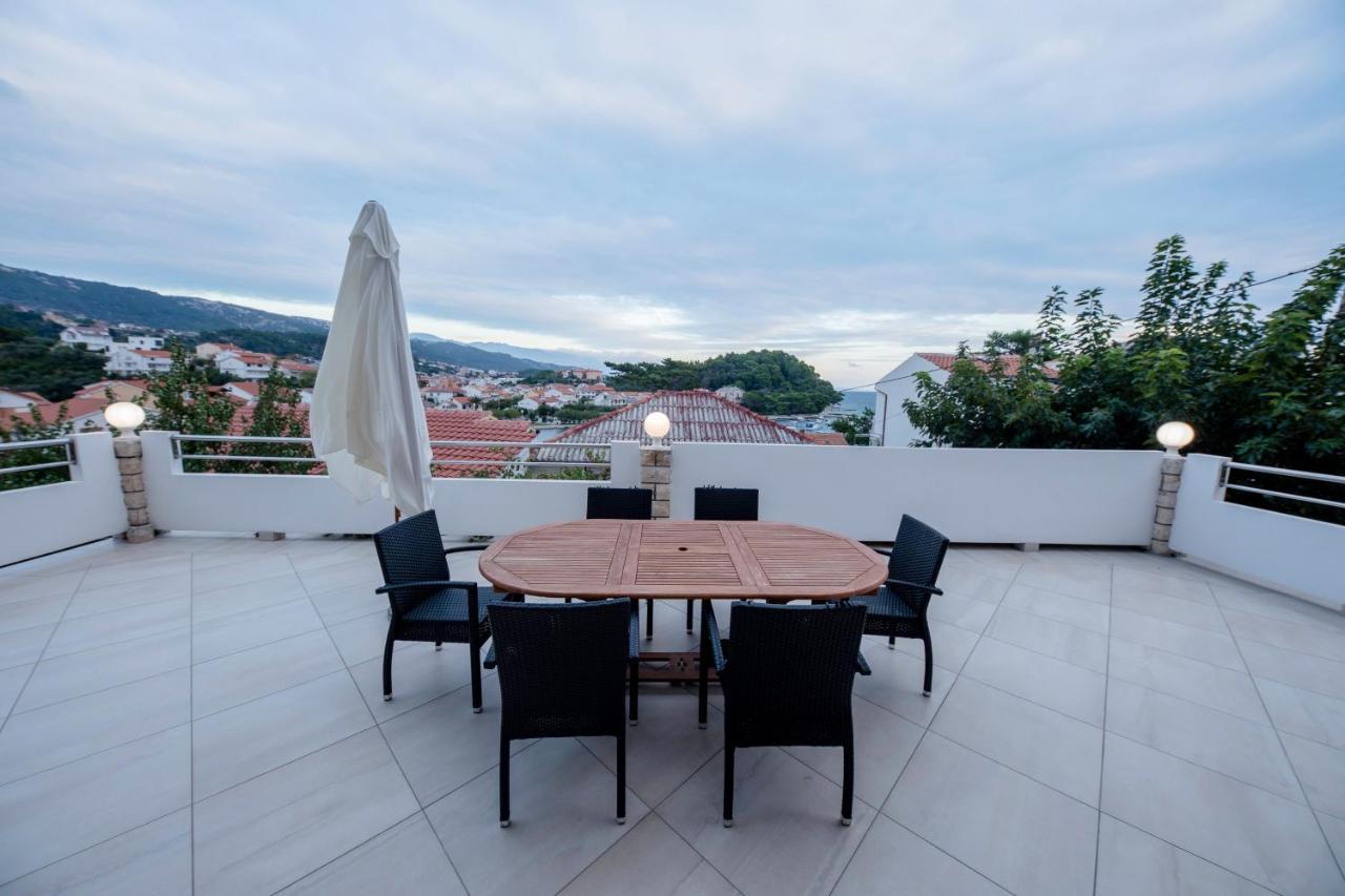 Apartments And Rooms Bolero Rab Town Luaran gambar